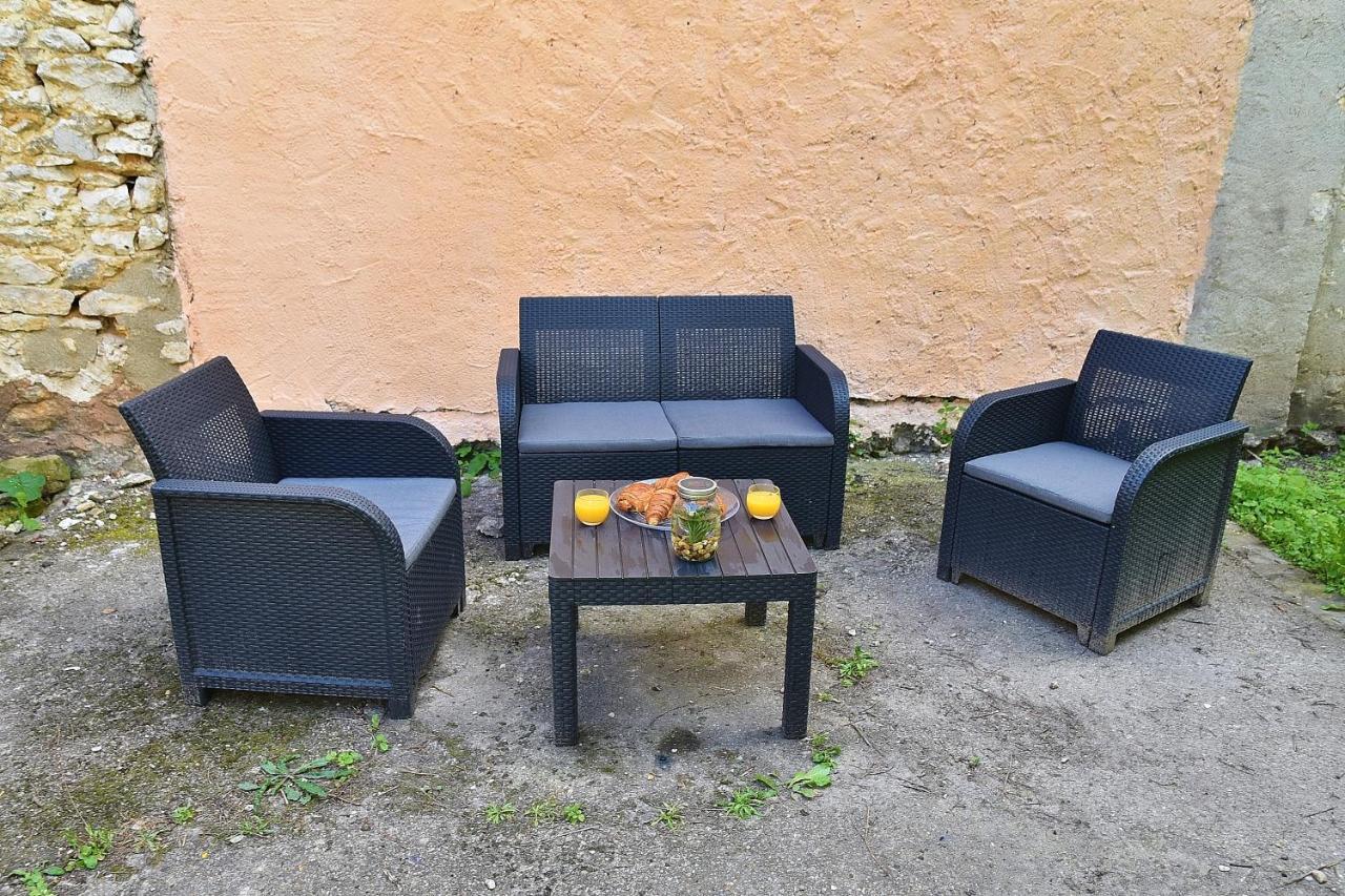Apartamento Secret Garden - Duplex Moderne - Jardin - Netflix - Provins Exterior foto